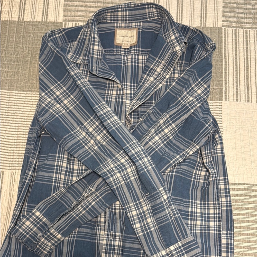 American Eagle Outfitters Navy Plaid Shirt
